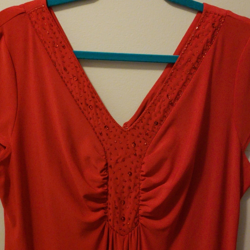 Dress - Picture 3 of 3